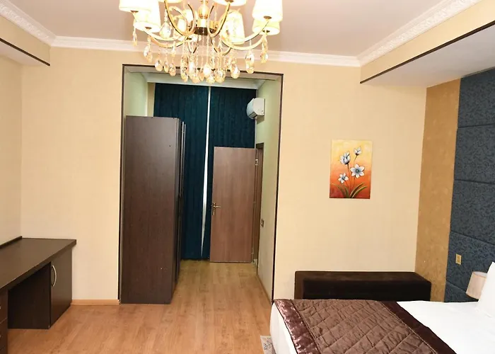 Square Baku Hotel